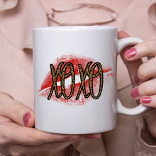 Load image into Gallery viewer, XOXO Kiss
